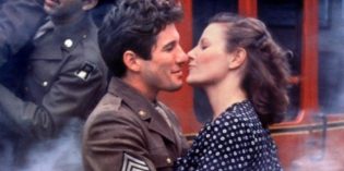 Yanks (1979)